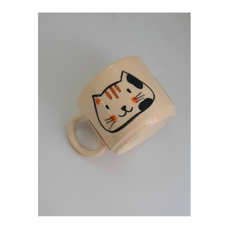 El Yapım Seramik Beyaz Kedi Figürlü Kupa Bardak Handmade Mug