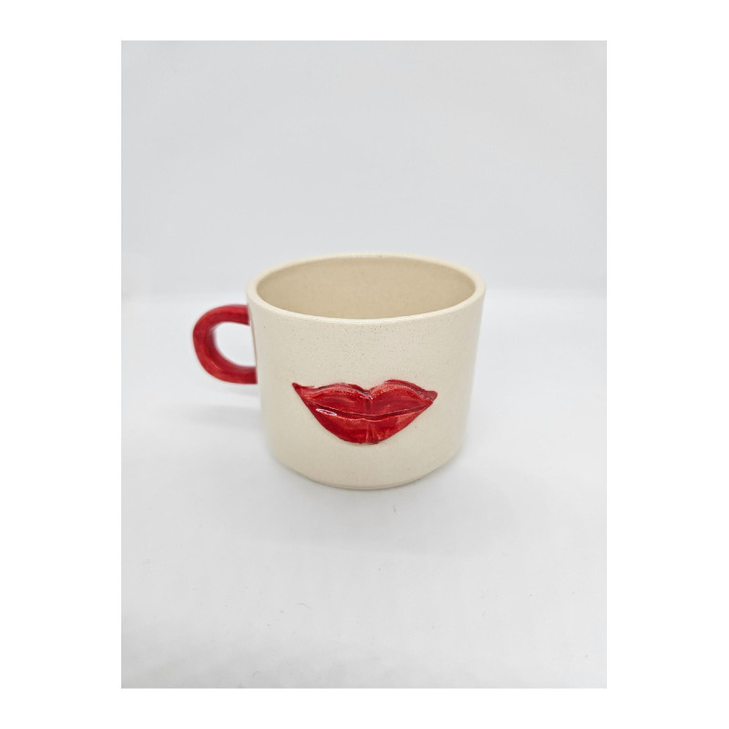 El Yapımı Seramik Kelebek Desenli Kupa Bardak Mug